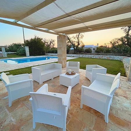 Trullo Al Guappo D'Oro Villa Ostuni Bagian luar foto