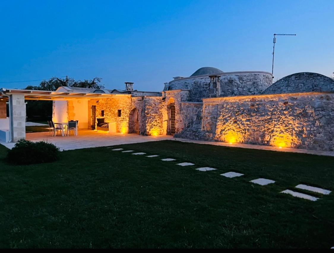Trullo Al Guappo D'Oro Villa Ostuni Bagian luar foto